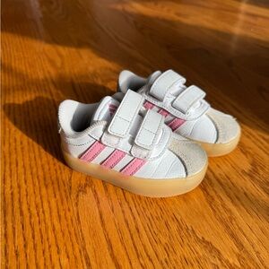 Adidas VL COURT 3.0 Kids White Sneakers with Pink Stripes
